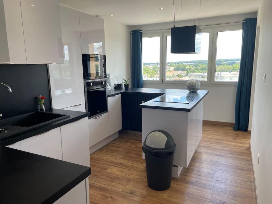 Appartement Epinal Calme Exterior foto
